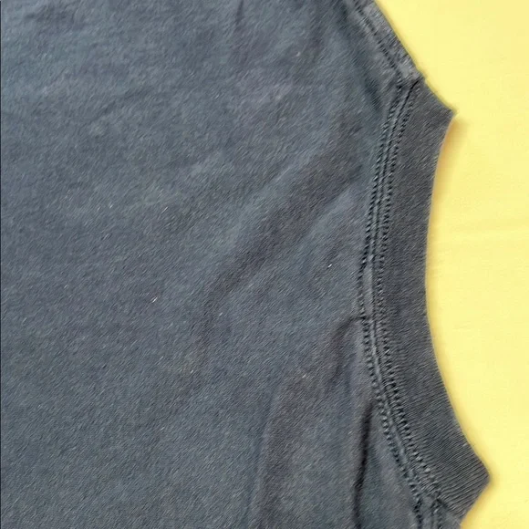 Gildan heavy cotton Wolfpack howl blue size medium short sleeve graphic tee - Picture 16 of 16